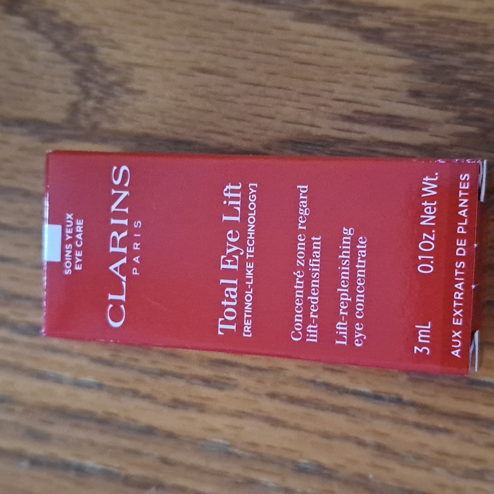 Clarins Skincare Set - Anti-aging. NEW - Picture 9 of 9